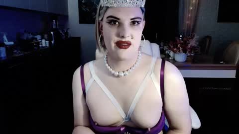 Sarina Williams online show from October 22, 11:32 am