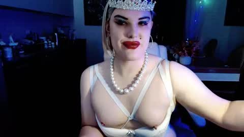 Sarina Williams online show from October 25, 6:21 am