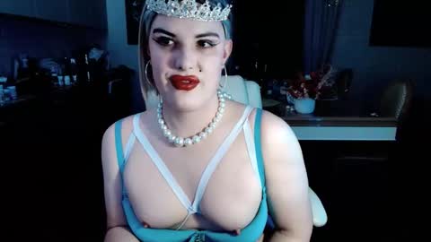 Sarina Williams online show from November 4, 11:42 am