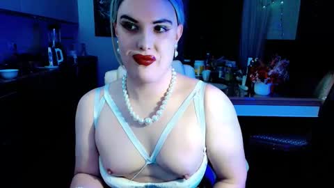 Sarina Williams online show from February 28, 11:44 am