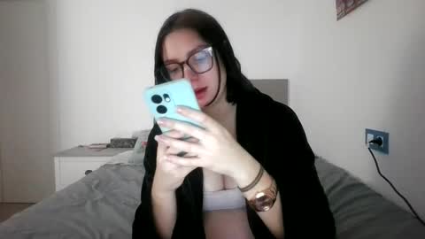 Snapshot of paolahard chatting on December 5, 9:00 pm Paola Hard online show from December 5, 9:00 pm