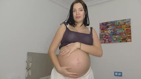 Snapshot of paolahard chatting on December 15, 9:08 pm Paola Hard online show from December 15, 9:08 pm