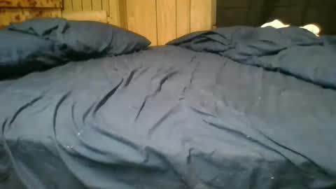 papajb70 online show from February 22, 2:45 am