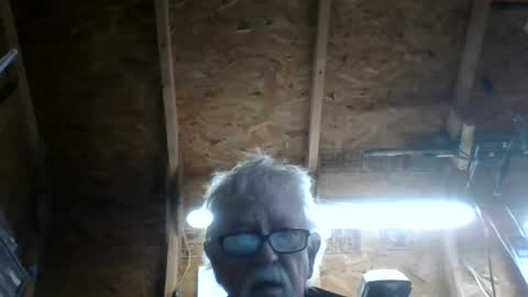 papajb70 online show from July 26, 5:59 am