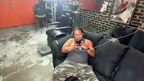 papi_krizz online show from July 3, 4:52 am