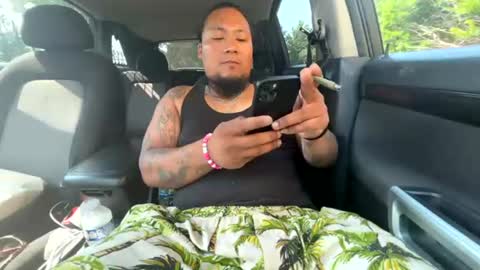 papi_krizz online show from July 15, 3:17 pm