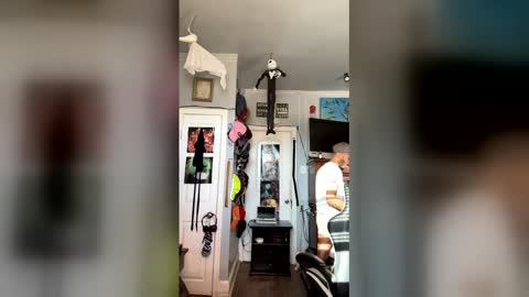 papian0 online show from December 22, 7:11 pm