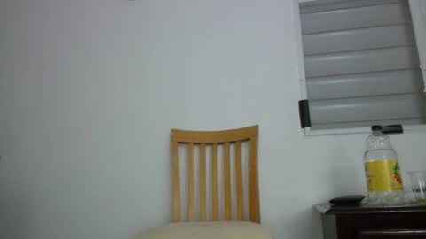 Snapshot of papiipr185 chatting on January 11, 2:22 pm PapiiPR185 online show from January 11, 2:22 pm