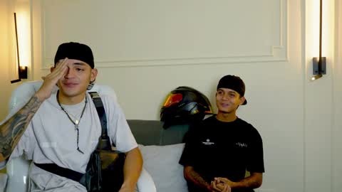 Ryan And Casper online show from January 25, 11:43 pm