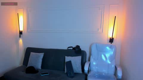 Ryan And Casper online show from October 22, 9:47 pm