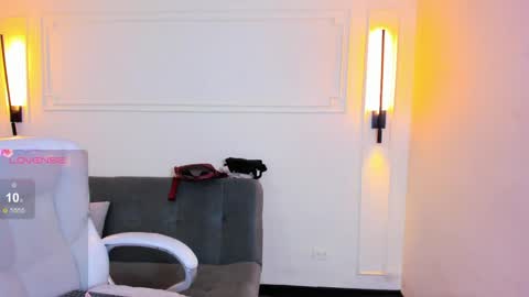 Ryan And Casper online show from April 15, 7:58 pm