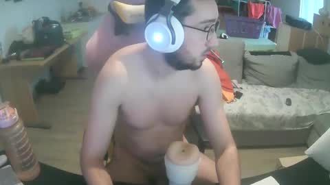 paradoxe91 online show from March 1, 8:49 am