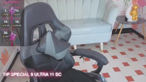 PARIS  online show from January 15, 4:00 pm