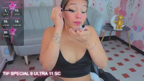 PARIS  online show from February 6, 3:11 am