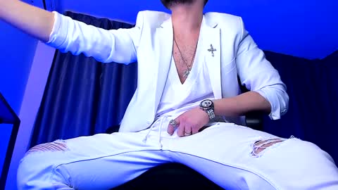 Snapshot of paris_lock chatting on December 24, 10:28 pm Paris online show from December 24, 10:28 pm