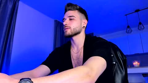 Snapshot of paris_lock chatting on December 26, 8:11 pm Paris online show from December 26, 8:11 pm