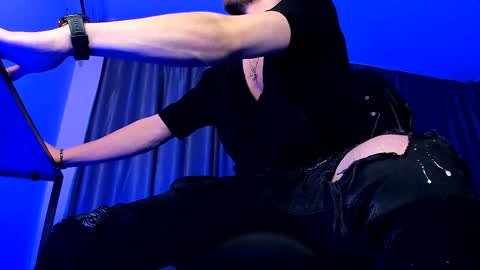 Snapshot of paris_lock chatting on December 26, 11:13 pm Paris online show from December 26, 11:13 pm