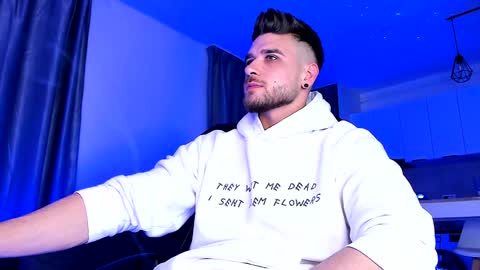 Snapshot of paris_lock chatting on January 25, 7:49 pm Paris online show from January 25, 7:49 pm