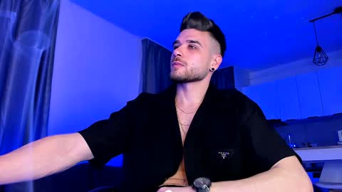 Snapshot of paris_lock chatting on January 26, 7:41 pm Paris online show from January 26, 7:41 pm