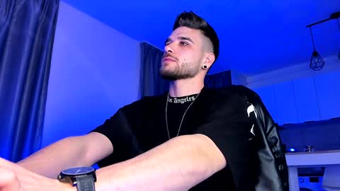 Snapshot of paris_lock chatting on January 30, 6:43 pm Paris online show from January 30, 6:43 pm