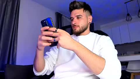 Snapshot of paris_lock chatting on September 18, 8:55 pm Paris online show from September 18, 8:55 pm