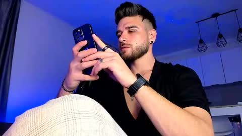 Snapshot of paris_lock chatting on September 24, 9:07 pm Paris online show from September 24, 9:07 pm