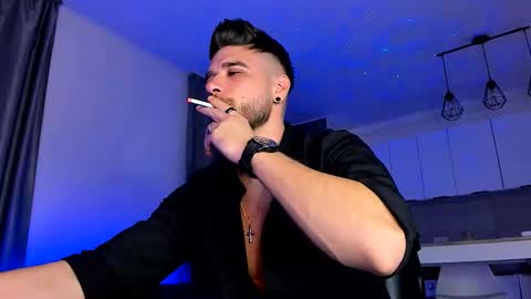 Snapshot of paris_lock chatting on September 28, 1:11 am Paris online show from September 28, 1:11 am