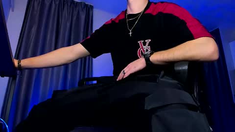 Snapshot of paris_lock chatting on October 16, 8:32 pm Paris online show from October 16, 8:32 pm