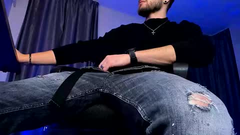 Snapshot of paris_lock chatting on November 12, 9:14 pm Paris online show from November 12, 9:14 pm