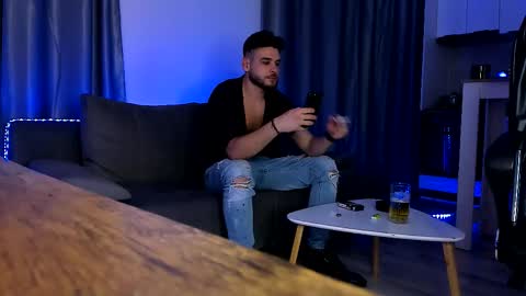 Snapshot of paris_lock chatting on November 30, 11:53 pm Paris online show from November 30, 11:53 pm