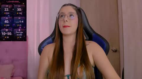 Paris online show from February 26, 6:18 pm