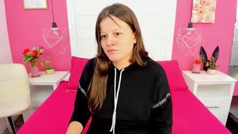 Snapshot of parker_mia02 chatting on November 24, 12:38 pm parker_mia02 online show from November 24, 12:38 pm