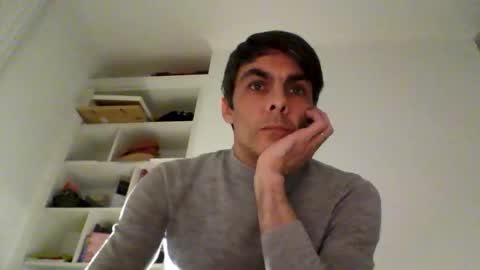 parttimelov online show from April 4, 2:21 am