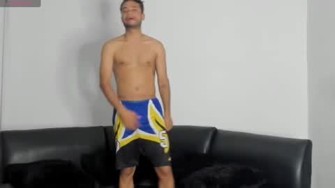 Snapshot of party_love18 chatting on February 13, 2:01 am party_love18 online show from February 13, 2:01 am