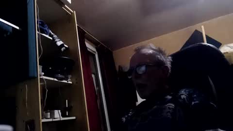 pascal88881 online show from December 2, 6:52 am