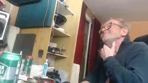 pascal88881 online show from December 17, 1:29 am