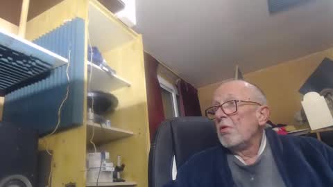 pascal88881 online show from December 27, 6:42 pm