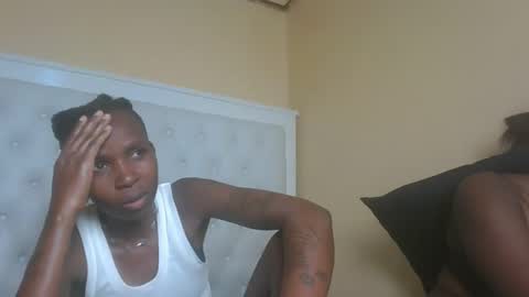 PassionAmor online show from November 14, 8:24 am