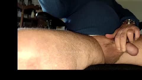 Snapshot of pat5057 chatting on January 8, 12:26 pm Master Bates online show from January 8, 12:26 pm