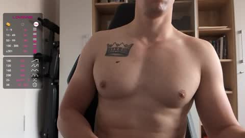 Snapshot of patii132 chatting on April 13, 10:32 am patii132 online show from April 13, 10:32 am