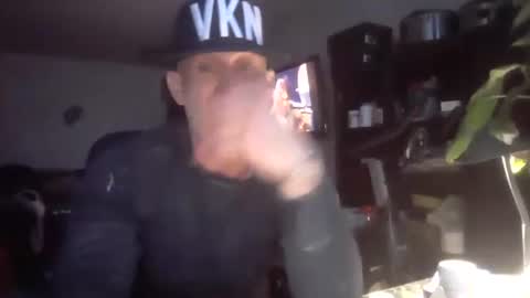 patosbigin online show from February 25, 10:41 pm