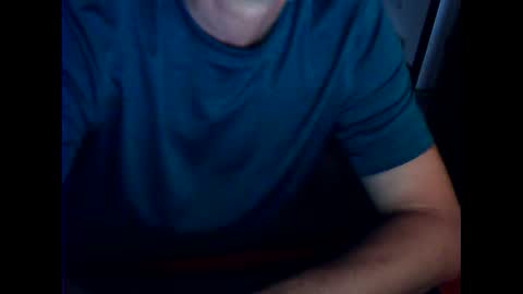 patou1995 online show from October 31, 7:37 pm