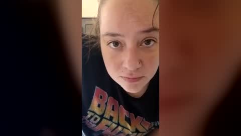 Snapshot of patri632147 chatting on July 15, 2:33 pm patri632147 online show from July 15, 2:33 pm