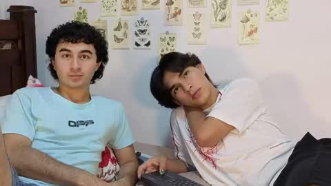 Snapshot of patri_ck_villa chatting on May 7, 10:15 pm patri_ck_villa online show from May 7, 10:15 pm