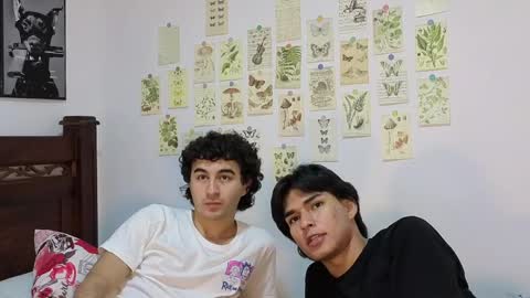 Snapshot of patri_ck_villa chatting on May 12, 1:25 am patri_ck_villa online show from May 12, 1:25 am