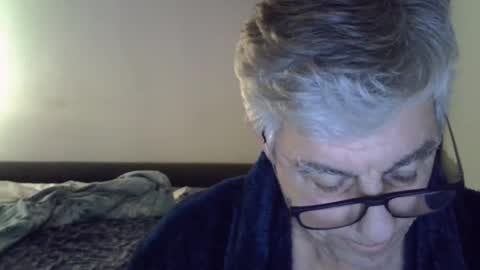Snapshot of patrick5275 chatting on December 2, 6:20 am patrick5275 online show from December 2, 6:20 am