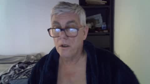 Snapshot of patrick5275 chatting on December 15, 9:09 pm patrick5275 online show from December 15, 9:09 pm