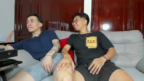 patrick 19 bottom---- ander 18 top online show from May 29, 12:58 pm