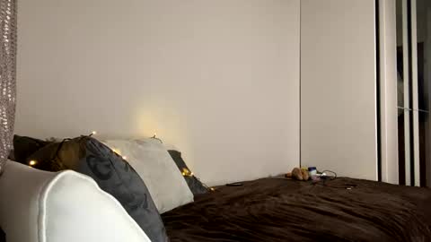 patrizius83 online show from February 2, 6:48 am