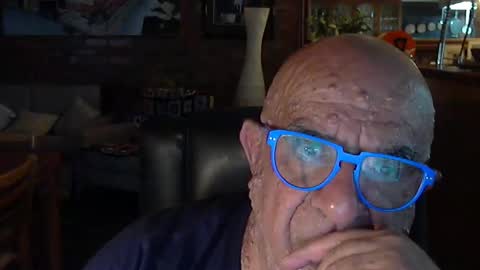 patvac online show from December 24, 12:33 pm